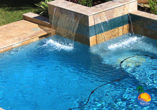 custom features by aqua blue custom pools